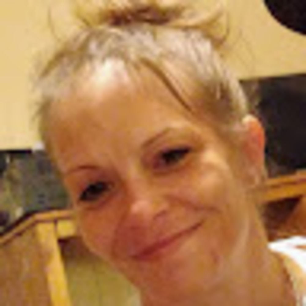 Meet your Posher, Alma